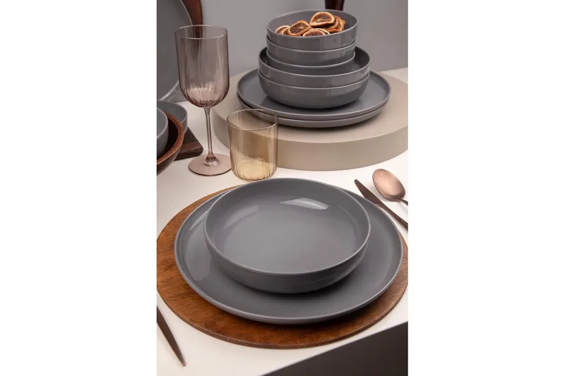 Ruokailuvälinesetti (12 osaa) Athodna Antrasiitti - Antrasiitti - Kotitalous - Tarjoilu & kattaus - Astiasto