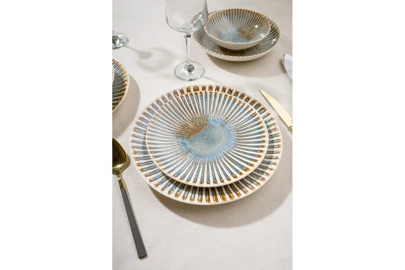 Ruokailuvälinesetti (24 osaa) Harrowen Monivärinen - Monivärinen - Kotitalous - Tarjoilu & kattaus - Astiasto