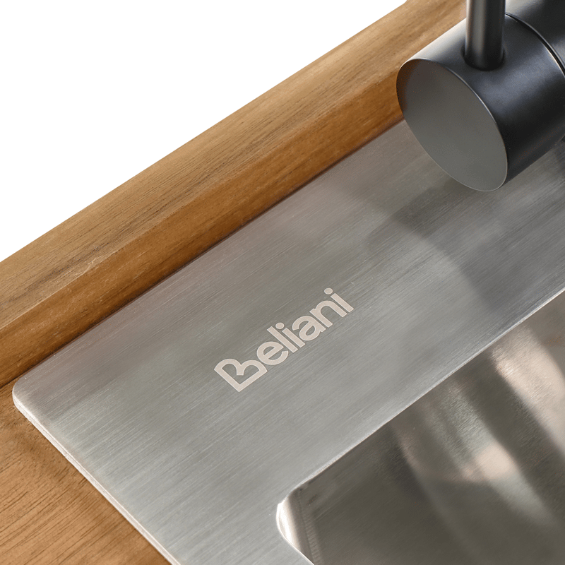 Keittiösaareke altaalla ulkokäyttöön Venosa akaasiapuu Ruskea/ - Ruskea/Musta - Piha & ulkoaltaat - Grillaus - Ulkokeittiö - Valmis ulkokeittiö