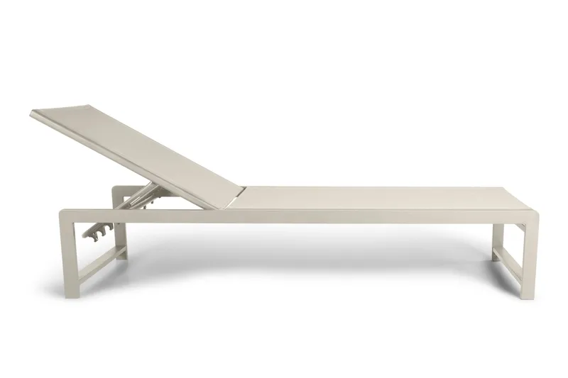 Sanna Aurinkotuoli Säädettävällä Selkänojalla - Beige - Puutarhakalusteet - Puutarhatuoli - Aurinkosänky & aurinkovaunu