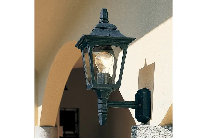 Chapel Mini Elstead Lighting Ulkoseinävalaisin - Piha & ulkoaltaat - Piha-alue - Sisäänkäynti - Sisäänkäynnin valaistus