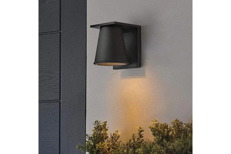 Hans Hinkley Outdoor Seinävalaisin - Piha & ulkoaltaat - Piha-alue - Sisäänkäynti - Sisäänkäynnin valaistus