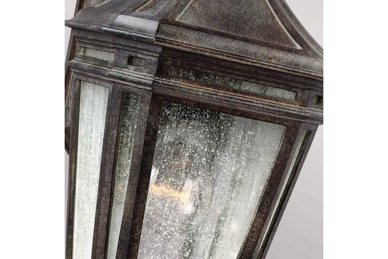 Londontowne Feiss Ulkoseinävalaisin - Piha & ulkoaltaat - Piha-alue - Sisäänkäynti - Sisäänkäynnin valaistus