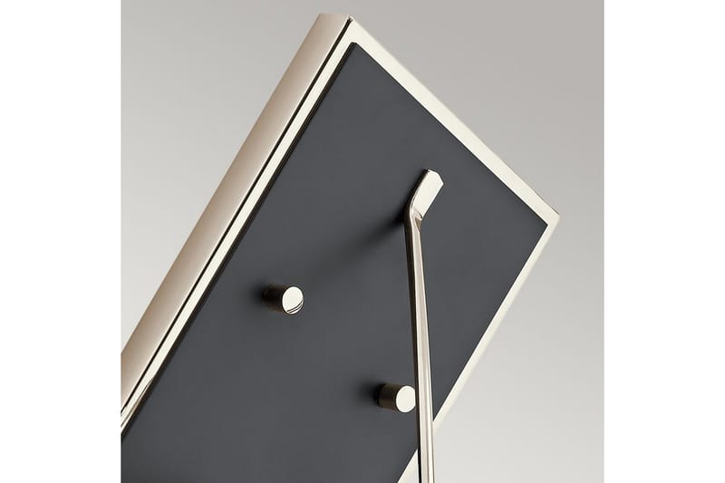 Marilyn Kichler Seinävalaisin - Piha & ulkoaltaat - Piha-alue - Sisäänkäynti - Sisäänkäynnin valaistus