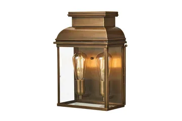 Old Bailey Elstead Lighting Outdoor Seinävalaisin - Piha & ulkoaltaat - Piha-alue - Sisäänkäynti - Sisäänkäynnin valaistus