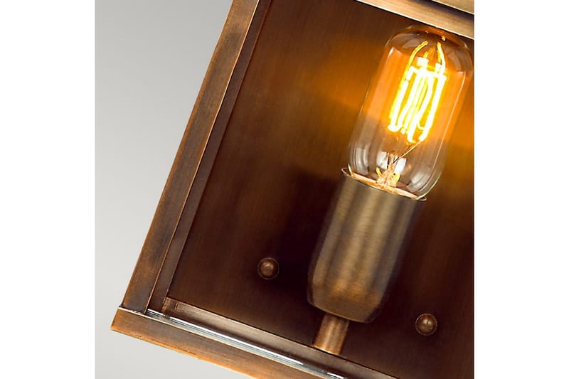 Old Bailey Elstead Lighting Outdoor Seinävalaisin - Piha & ulkoaltaat - Piha-alue - Sisäänkäynti - Sisäänkäynnin valaistus