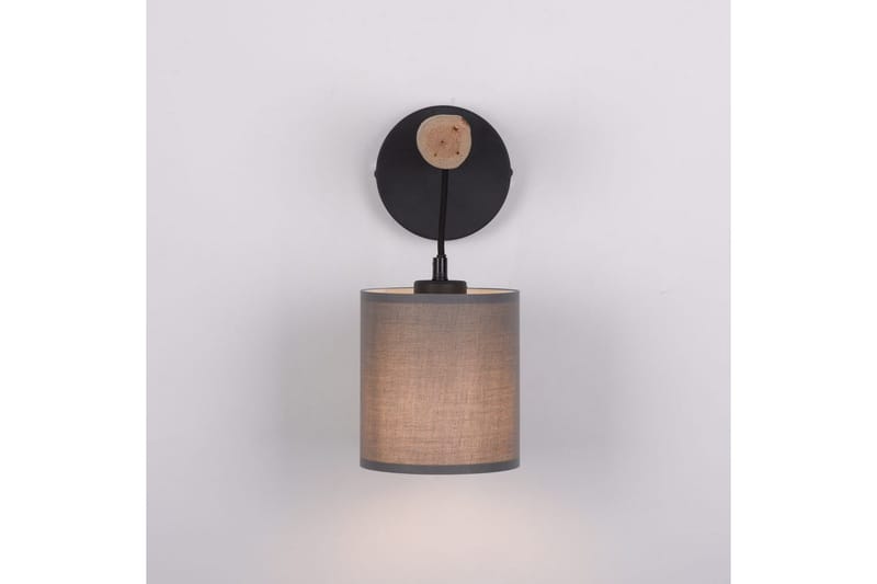 Tribu Just Light Seinävalaisin - Piha & ulkoaltaat - Piha-alue - Sisäänkäynti - Sisäänkäynnin valaistus