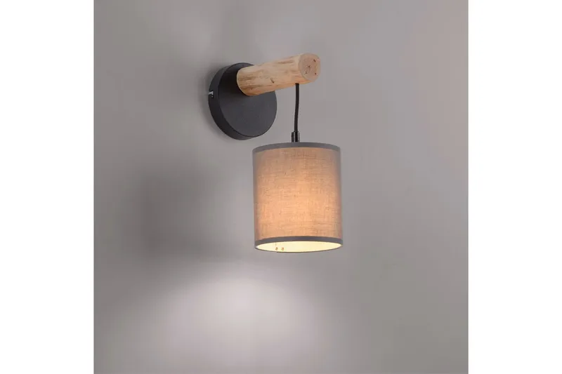 Tribu Just Light Seinävalaisin - Piha & ulkoaltaat - Piha-alue - Sisäänkäynti - Sisäänkäynnin valaistus