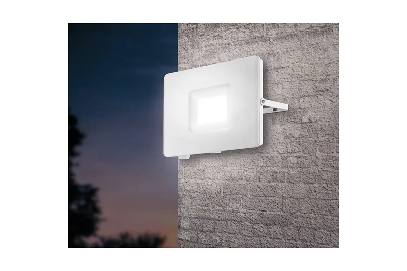Ulkoseinävalaisin Eglo Faedo 3 50W Valkoinen - Valkoinen - Piha & ulkoaltaat - Piha-alue - Sisäänkäynti - Sisäänkäynnin valaistus
