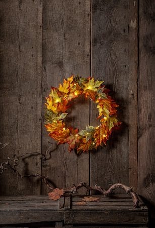 Autumn-kranssi valoilla 45 cm - oranssi - Piha & ulkoaltaat - Piha-alue - Terassi & aidattu terassi - Terassin valaistus