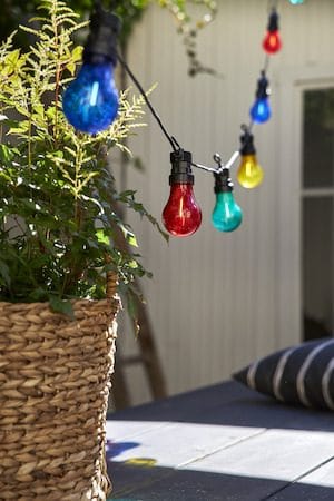 Circus Filament -valosarja - monivärinen - Piha & ulkoaltaat - Piha-alue - Terassi & aidattu terassi - Terassin valaistus