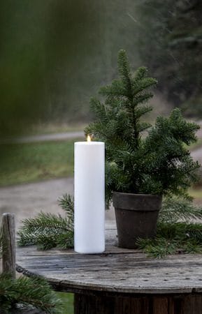 Flamme Rak LED -kynttilä 37,5 cm - valkoinen - Piha & ulkoaltaat - Piha-alue - Terassi & aidattu terassi - Terassin valaistus