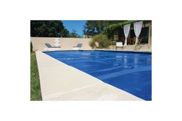 Muu ulkoilu Planet Pool Allassuoja lämpökalvo Planet Pool ovaali 8 x 4,7 m - Piha & ulkoaltaat - Uima-allas, poreallas & sauna - Uima-allastarvikkeet & poreallastarvikkeet - Altaan lämmitys - Termofolio