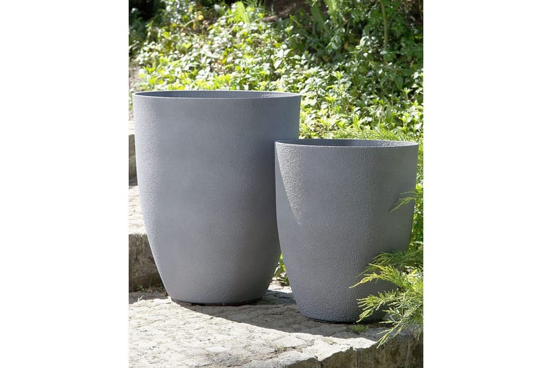 Trädgårdskruka Beliani Croton set om 2 Grå, 43x43x52 cm Grey - Piha & ulkoaltaat - Viljely & puutarhanhoito - Kasvatus - Kukkaruukku & Istutusastia - Suuret kukkaruukut
