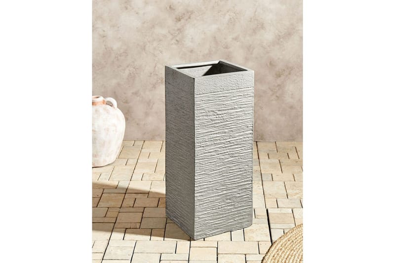 Trädgårdskruka Beliani Dion Grå, 26x26x60 cm Grey - Piha & ulkoaltaat - Viljely & puutarhanhoito - Kasvatus - Kukkaruukku & Istutusastia - Suuret kukkaruukut