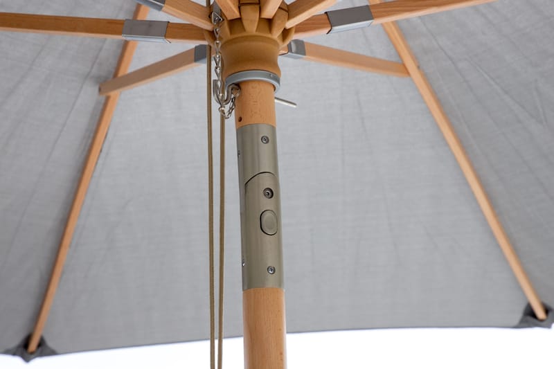 Aurinkovarjo Nypo 330 cm - Harmaa - Puutarhakalusteet - Aurinkosuoja - Aurinkovarjo