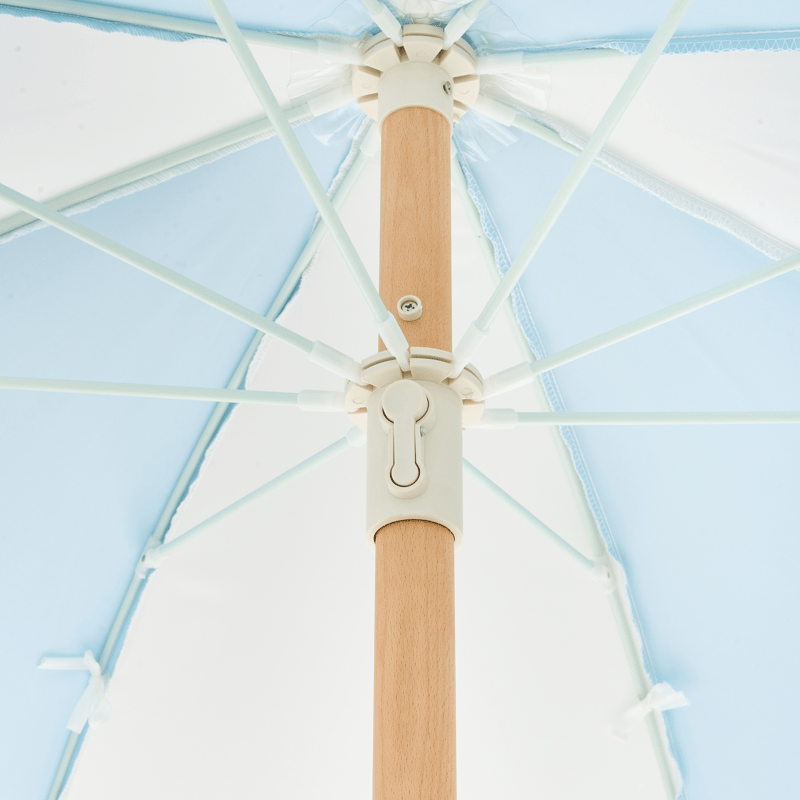 Aurinkovarjo ulos 155 cm Mondello - valkoinen/sininen - Puutarhakalusteet - Aurinkosuoja - Aurinkovarjo - Rantavarjo