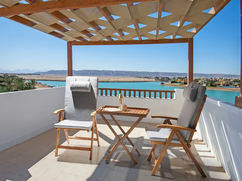 Kahvilasetti ulos Java Premium akaasiapuu - Ruskea/harmaa kirjava - Puutarhakalusteet - Parveke - Parvekekalusteet - Parvekesetti