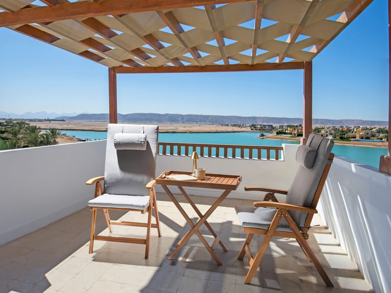 Kahvilasetti ulos Java Premium akaasiapuu - Ruskea/Vaaleanharmaa - Puutarhakalusteet - Parveke - Parvekekalusteet - Parvekesetti