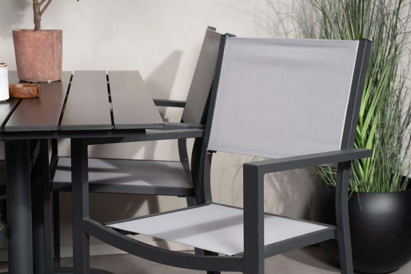 Ruokailuryhmä Denver 120 cm 4 Copacabana tuolia Musta/Harmaa - Venture Home - Puutarhakalusteet - Parveke - Parvekekalusteet - Parvekesetti