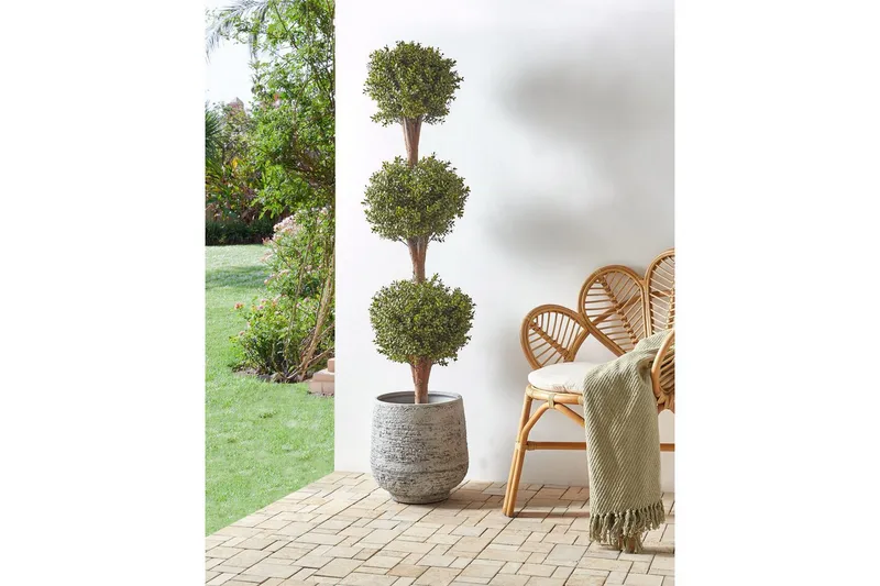 Konstgjord växt Beliani Buxus Ball Tree 35x35x120 cm Green||Dark colored wood - Puutarhakalusteet - Parveke - Parvekeviljely - Parvekekukat