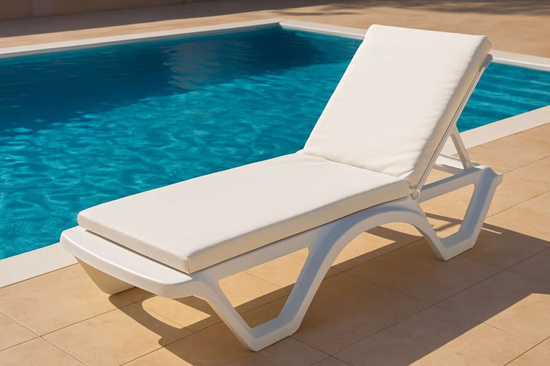 Travos Aurinkotuolin pehmuste - Valkoinen - Puutarhakalusteet - Pehmusteet - Aurinkosängyn pehmusteet