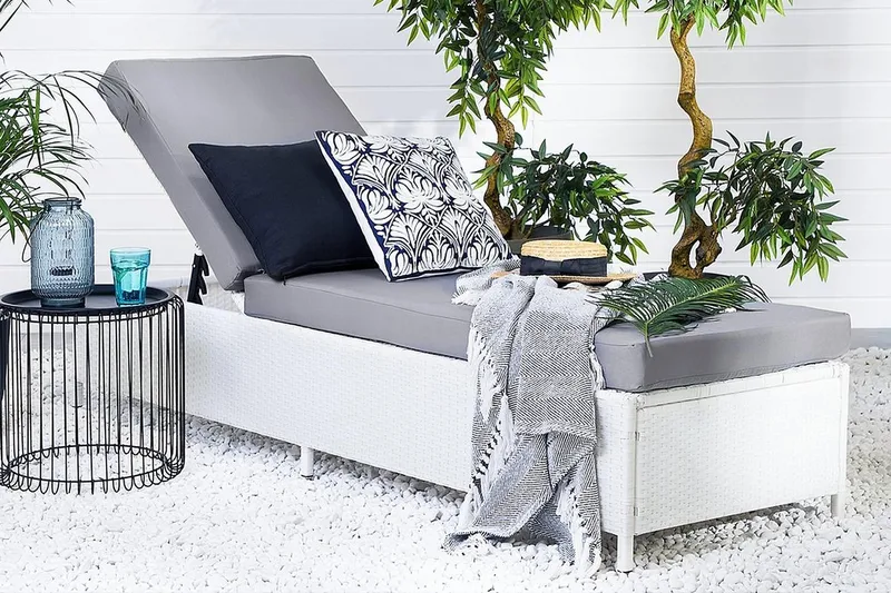 Aurinkosänky Turin II 65x201 cm - Puutarhakalusteet - Terassiryhmät - Aurinkovuode