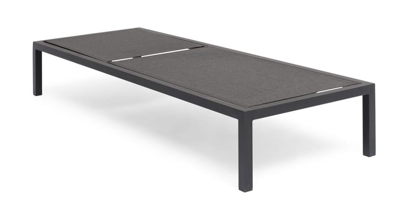 Aurinkotuoli Hillerstorp Hånger, Musta