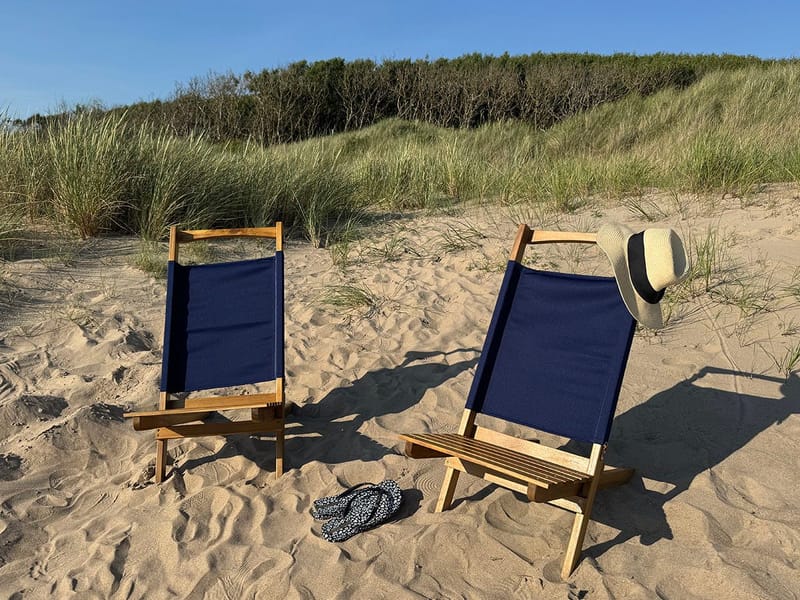 Aurinkotuoli Hillerstorp Mölle, Sininen