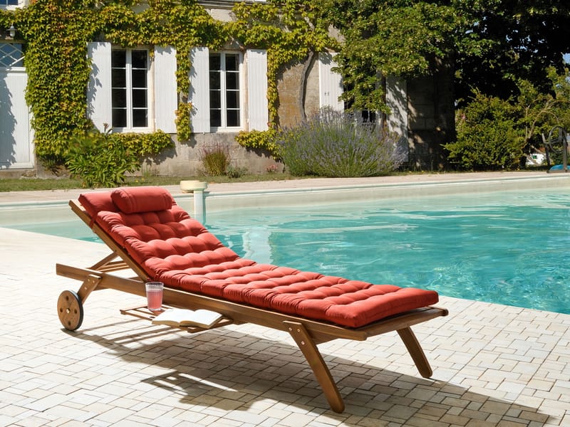 Aurinkotuoli ulos pehmusteella Cesana Premium akaasiapuu - Ruskea/punainen - Puutarhakalusteet - Puutarhatuoli - Aurinkosänky & aurinkovaunu