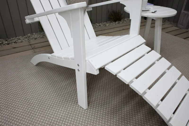 Kansituoli jalkarahilla Rolston Valkoinen - Valkoinen - Puutarhakalusteet - Puutarhatuoli - Aurinkotuoli