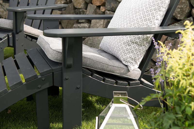 Kansituoli Tennessee jalkatuella Harmaa - Hillerstorp - Puutarhakalusteet - Puutarhatuoli - Aurinkotuoli