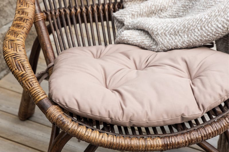 Ella Ulkotuoli - Tumma pähkinä - Puutarhakalusteet - Puutarhatuoli - Ulkotilan nojatuolit