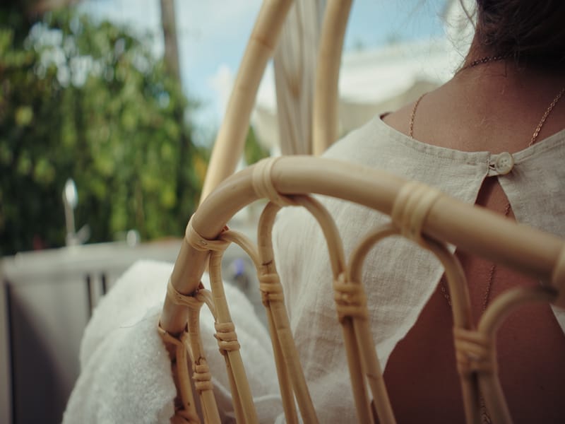 Lepotuoli Hillerstorp Alva - Luonnonvärinen - Puutarhakalusteet - Puutarhatuoli - Riipputuoli