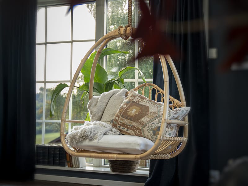 Lepotuoli Hillerstorp Alva - Luonnonvärinen - Puutarhakalusteet - Puutarhatuoli - Riipputuoli