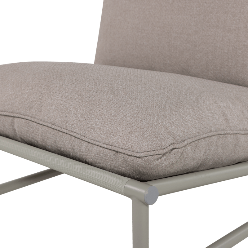 Lounge-tuoli Elvo 82 cm ulkokäyttöön - Hiekka - Puutarhakalusteet - Puutarhatuoli - Ulkotilan nojatuolit