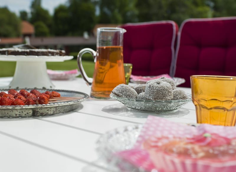 Nojatuoli Hillerstorp Herrgård - Valkoinen - Puutarhakalusteet - Puutarhatuoli - Ulkotilan nojatuolit