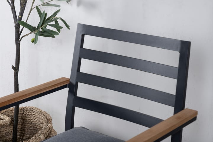 Käsinojallinen tuoli Brasilia Pinottava Musta - Venture Home - Karmituoli ulos - Parveketuoli & taittotuoli ulos - Ulkotilan ruokatuoli