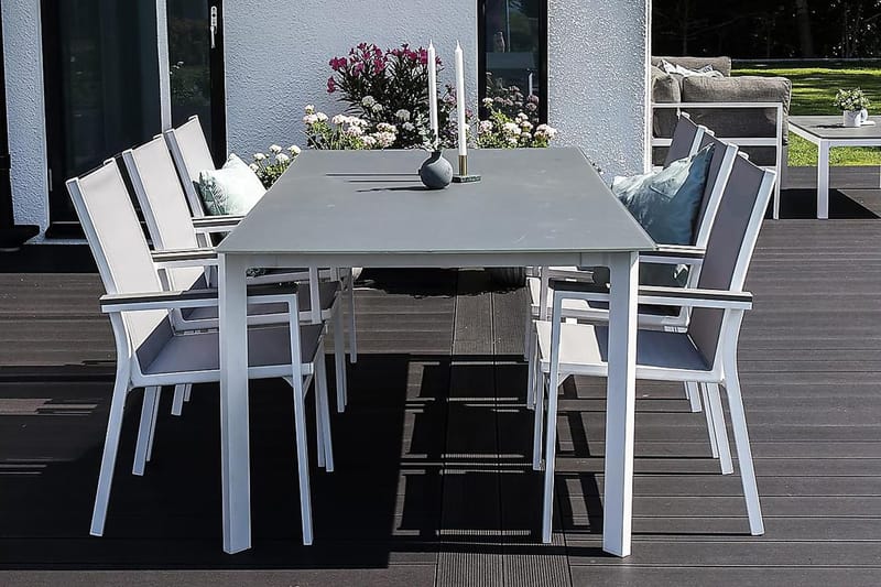 Käsinojallinen tuoli Parma Pinottava - Valkoinen/Harmaa - Puutarhakalusteet - Puutarhatuoli - Parveketuoli & taittotuoli ulos