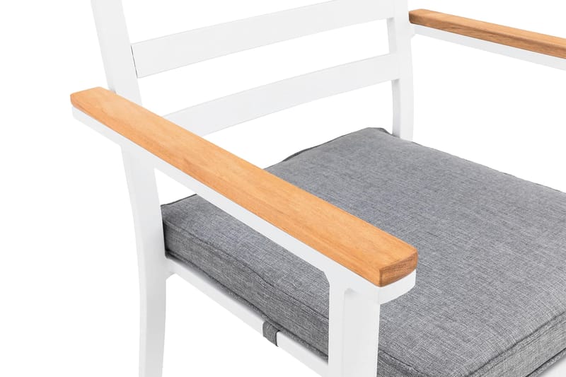 Oliver ulkokäsinojatuoli tyynyllä - Valkoinen/teakki/harmaa - Puutarhakalusteet - Puutarhatuoli - Parveketuoli & taittotuoli ulos