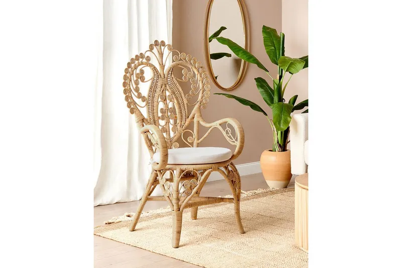 Riikinkukkotuoli Carrara - Puutarhakalusteet - Puutarhatuoli - Karmituoli ulos