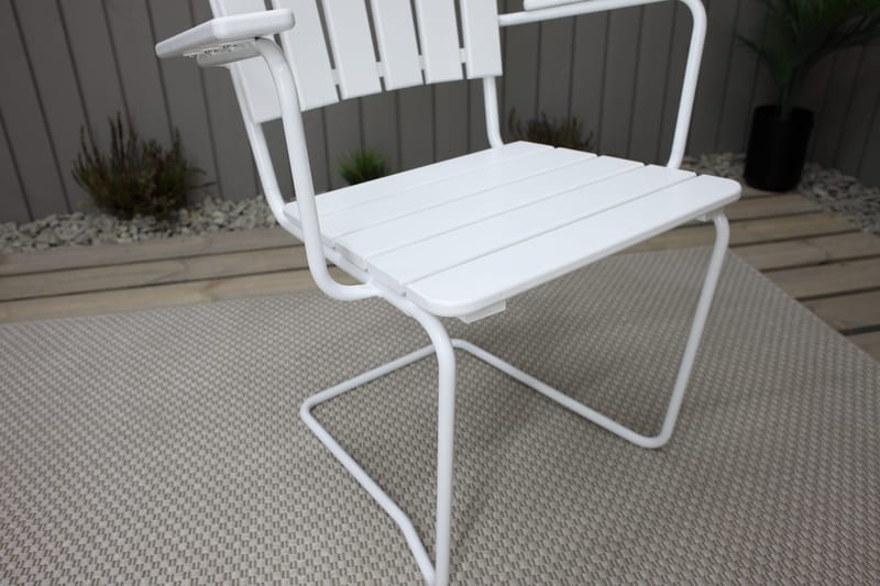 Nojatuoli Vaxholm Valkoinen - KWA - Puutarhakalusteet - Puutarhatuoli - Ulkotilan ruokatuoli