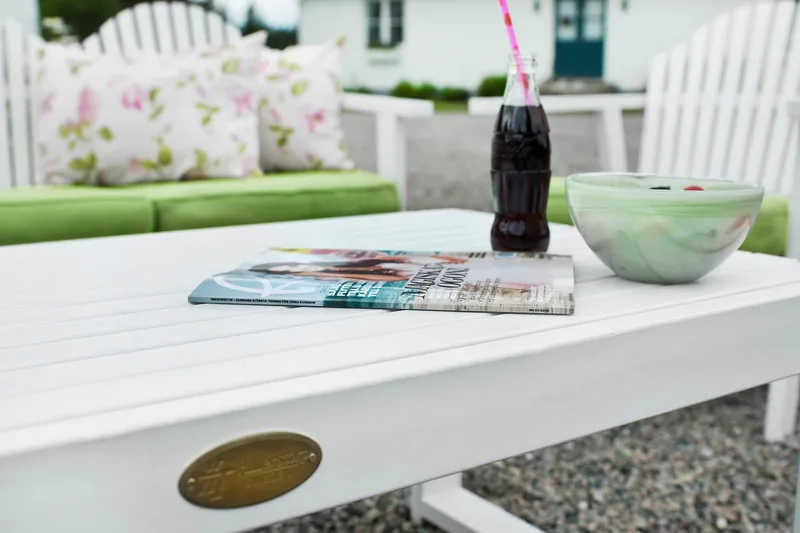 NOJATUOLI BULLERÖ MATALA SELKÄNOJA - Valkolakattu mänty - Puutarhakalusteet - Puutarhatuoli - Ulkotilan nojatuolit