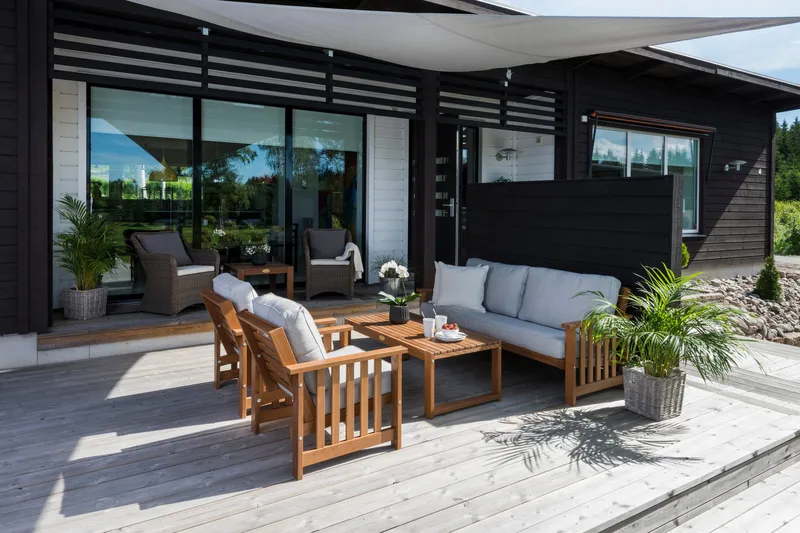 Nojatuoli Gotland Lämpökäsitelty Saarni - Puutarhakalusteet - Puutarhatuoli - Ulkotilan nojatuolit