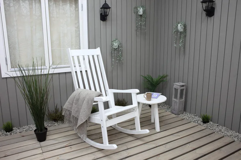 Savann Keinutuoli Valkoinen - Harmaa - Puutarhakalusteet - Puutarhatuoli - Ulkotilan nojatuolit