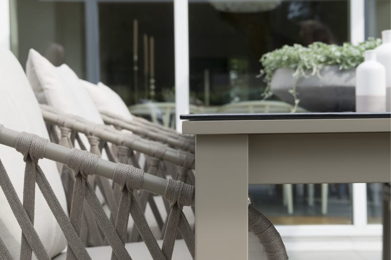 Hillerstorp Jet Set Ruokapöytä 90 cm Beige - Beige - Puutarhakalusteet - Terassipöydät - Ruokapöytä terassille
