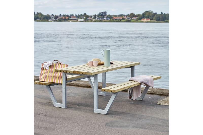 PLUS Wega Pöytä/penkkisetti 177 cm Painekyllästetty - Puutarhakalusteet - Terassipöydät - Piknikpöytä