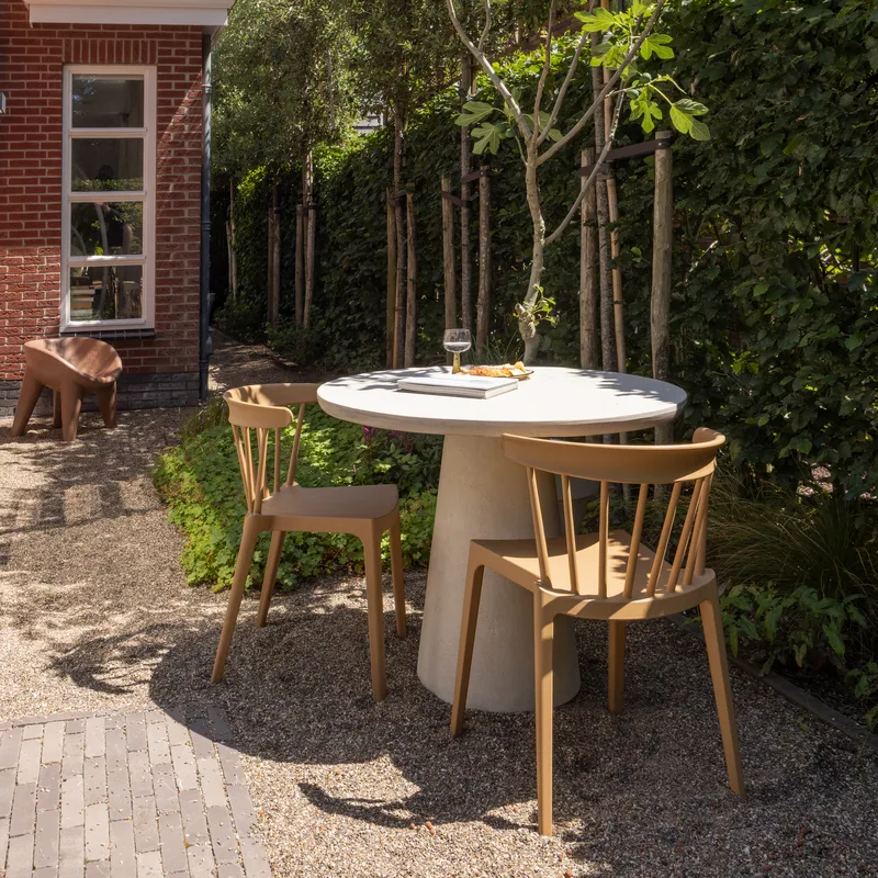 Pyöreä pöytä Kevon 100 cm ulkokäyttöön - Luonnonväri - Puutarhakalusteet - Terassipöydät - Ruokapöytä terassille