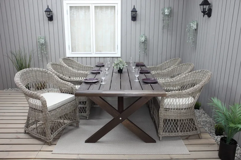 Ruokapöytä Hains 220 cm - Ruskea - Puutarhakalusteet - Terassipöydät - Ruokapöytä terassille
