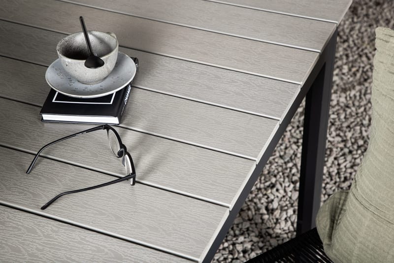 Ruokapöytä Levels Jatkettava 160-240 cm Harmaa/Musta - Venture Home - Puutarhakalusteet - Terassipöydät - Ruokapöytä terassille